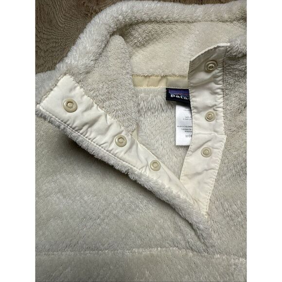 Patagonia Snap T Monkey Fleece Fuzzy Pullover Womens Size Medium Solid Off White - Picture 8 of 8